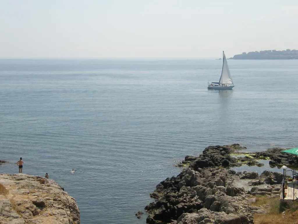 Бряг На Радостта Joy Beach Apartment Sozopol